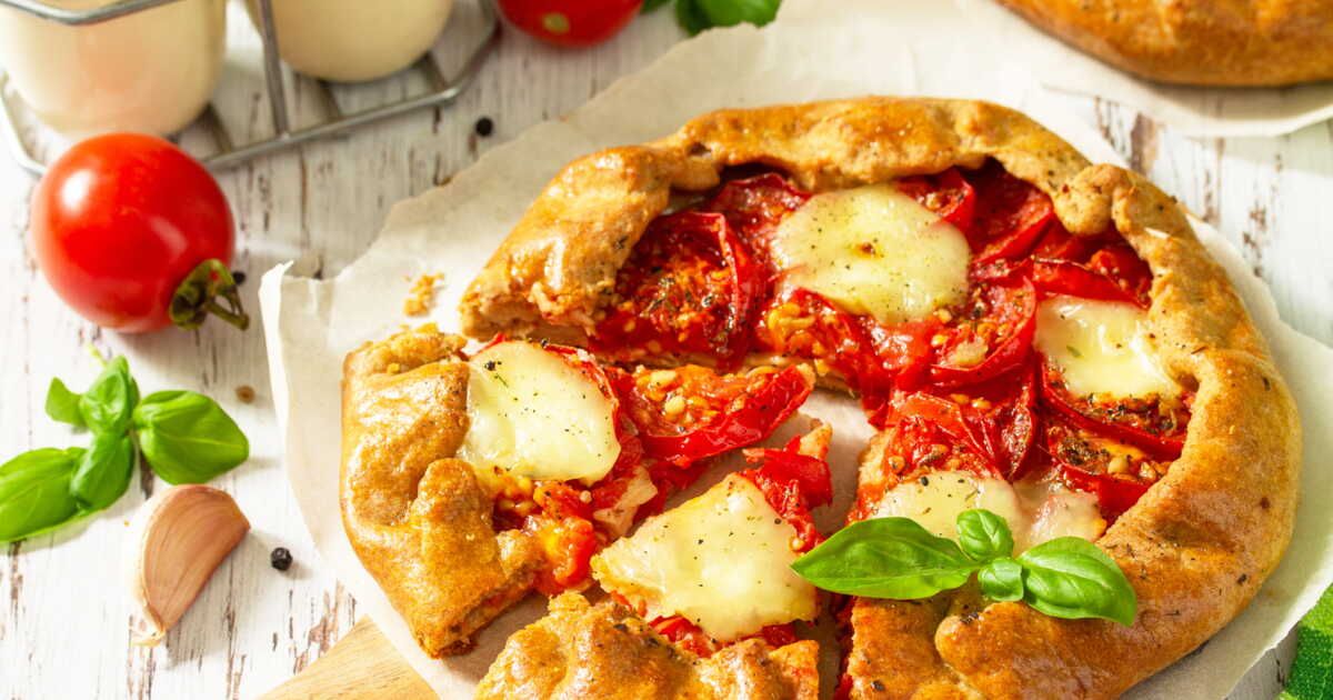 Tartes rustiques salées : une explosion de saveurs en 20 recettes faciles