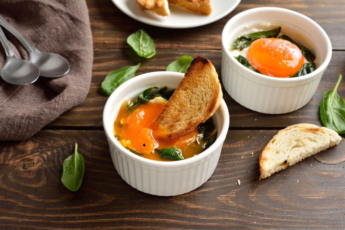 La meilleure manière de savourer des œufs au petit-déjeuner, selon les experts