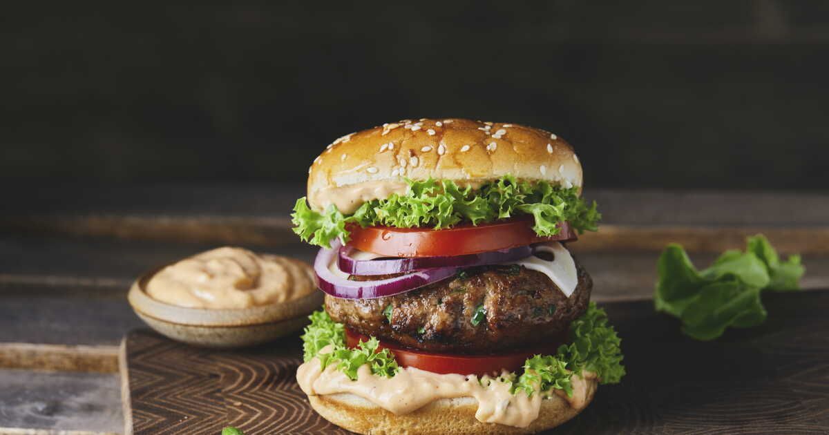 La recette gourmande du burger fermier par Laurent Mariotte