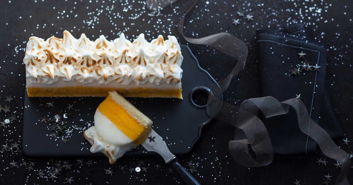 Gâteau bijou : bûche glacée nacrée