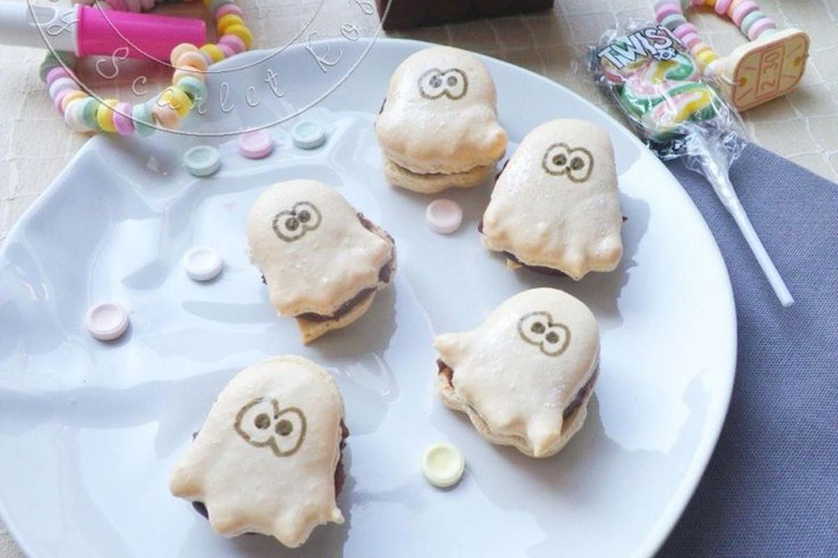 Des macarons fantômes irrésistibles pour un Halloween gourmand