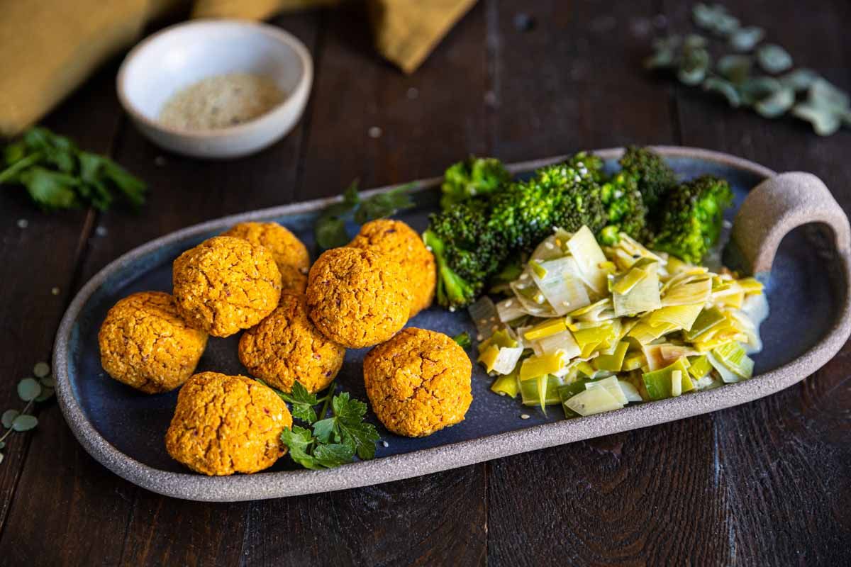 Falafels à la patate douce et fondue de poireaux