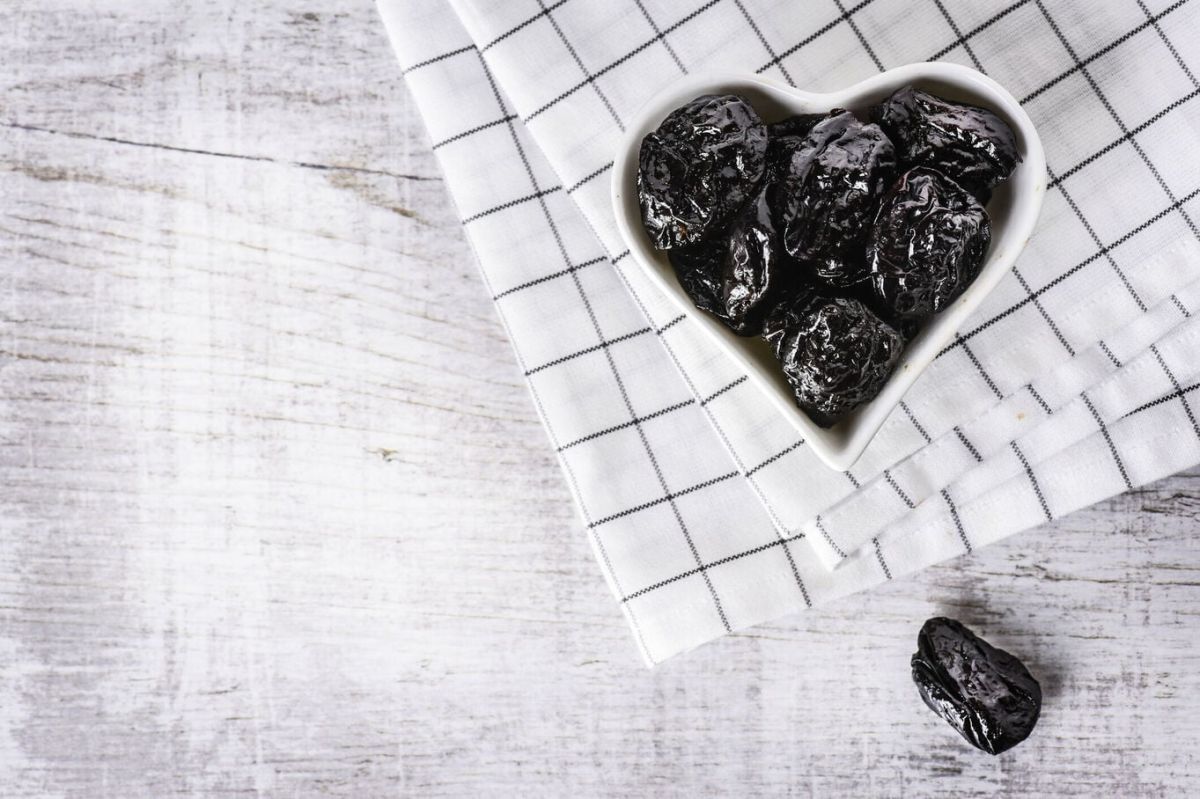 12 recettes sucrées ou salées avec des pruneaux