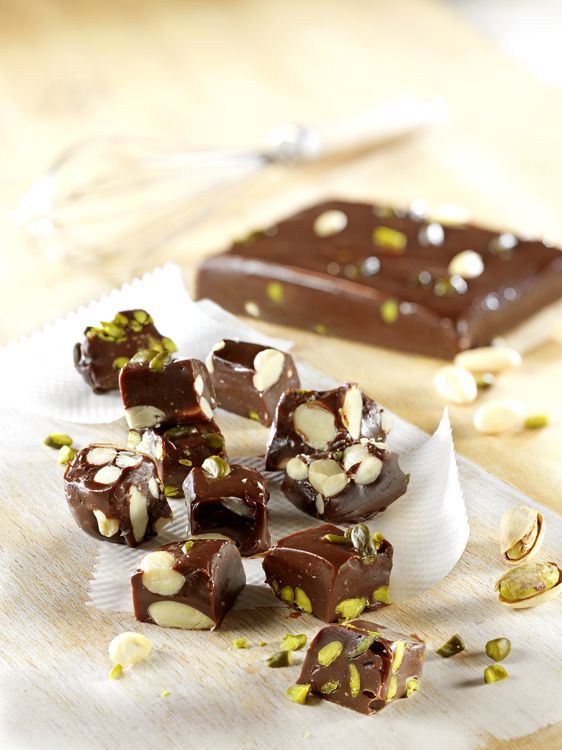 Des carrés gourmands chocolat-noisettes