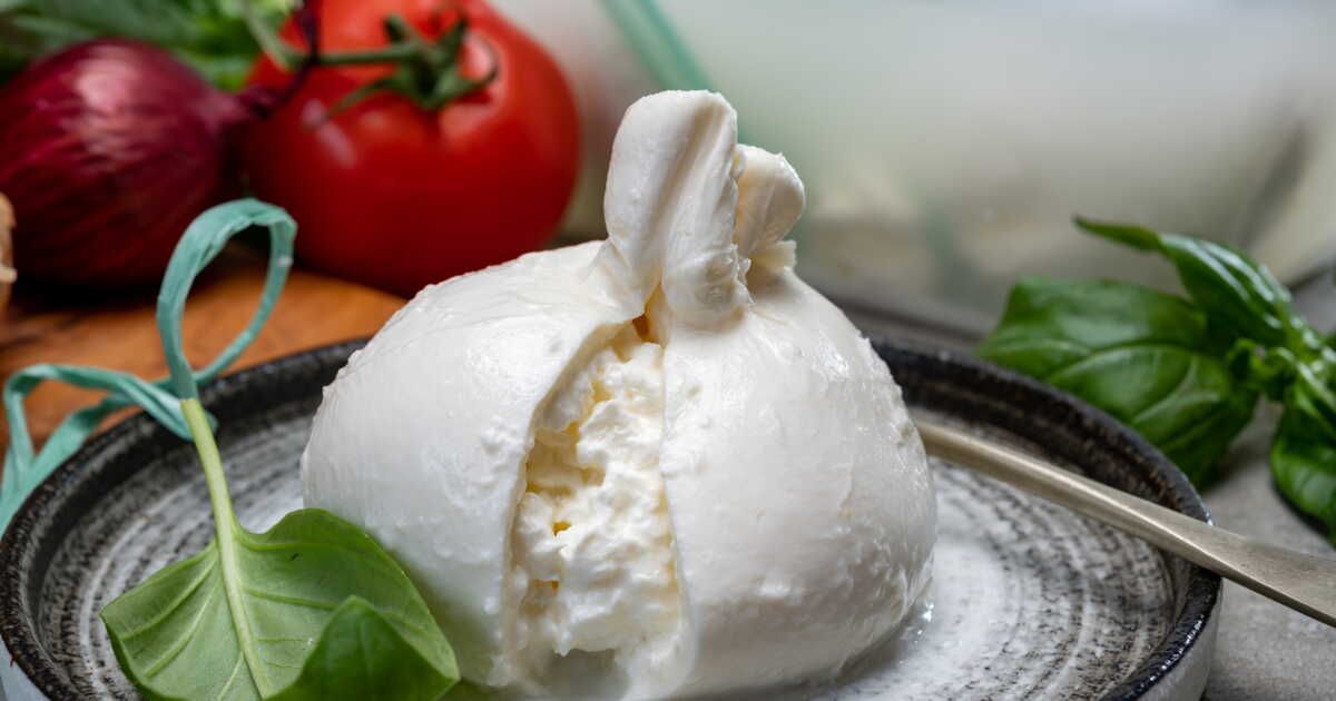 la recette surprenante pour transformer votre mozzarella en burrata maison