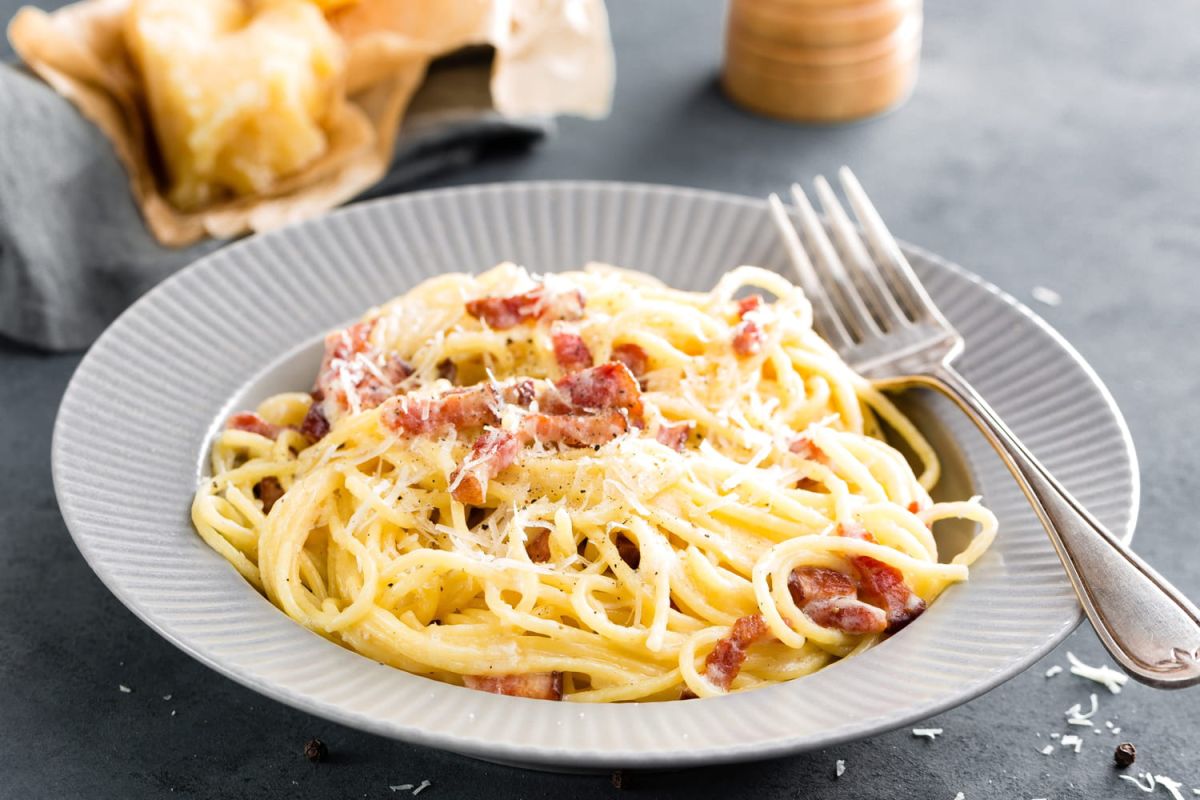 La vraie carbonara selon Cyril Lignac