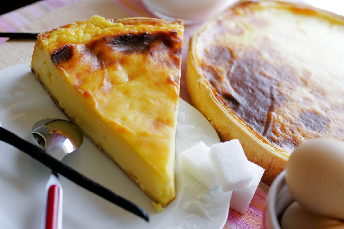Nina Métayer partage sa recette inédite du flan parisien réussi