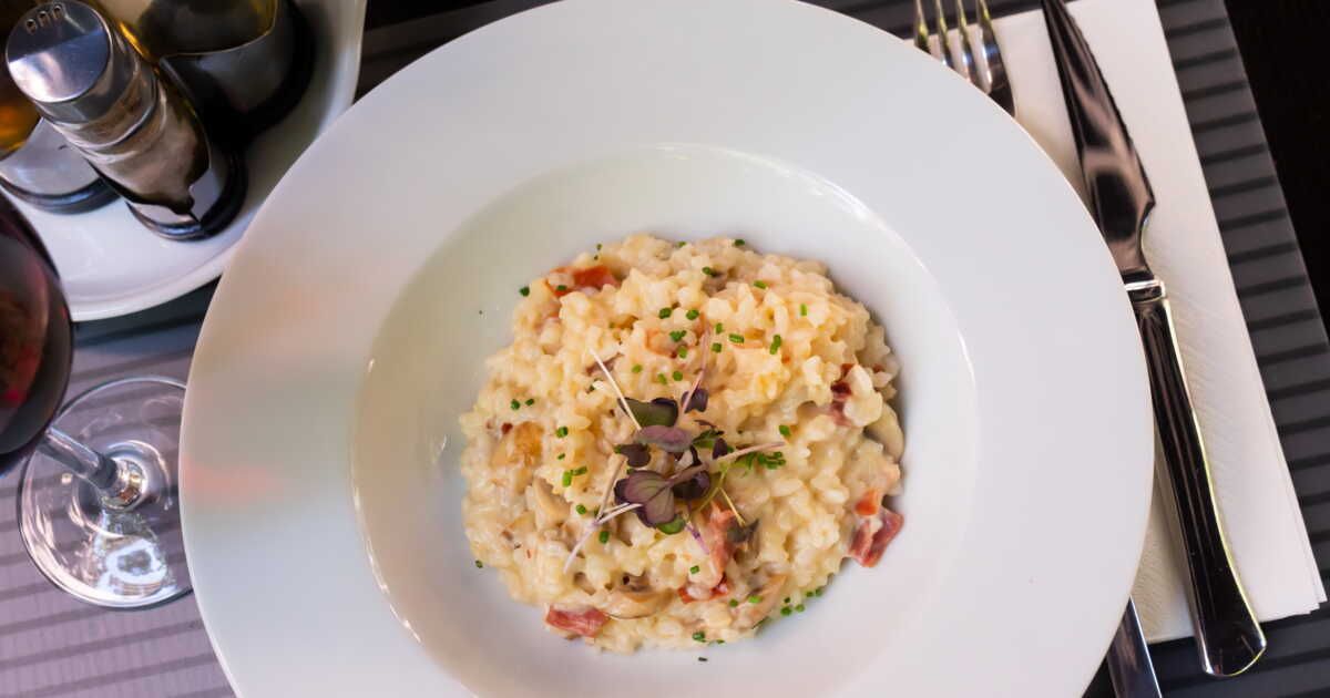 Un risotto réconfortant au jambon blanc et à l'Abondance
