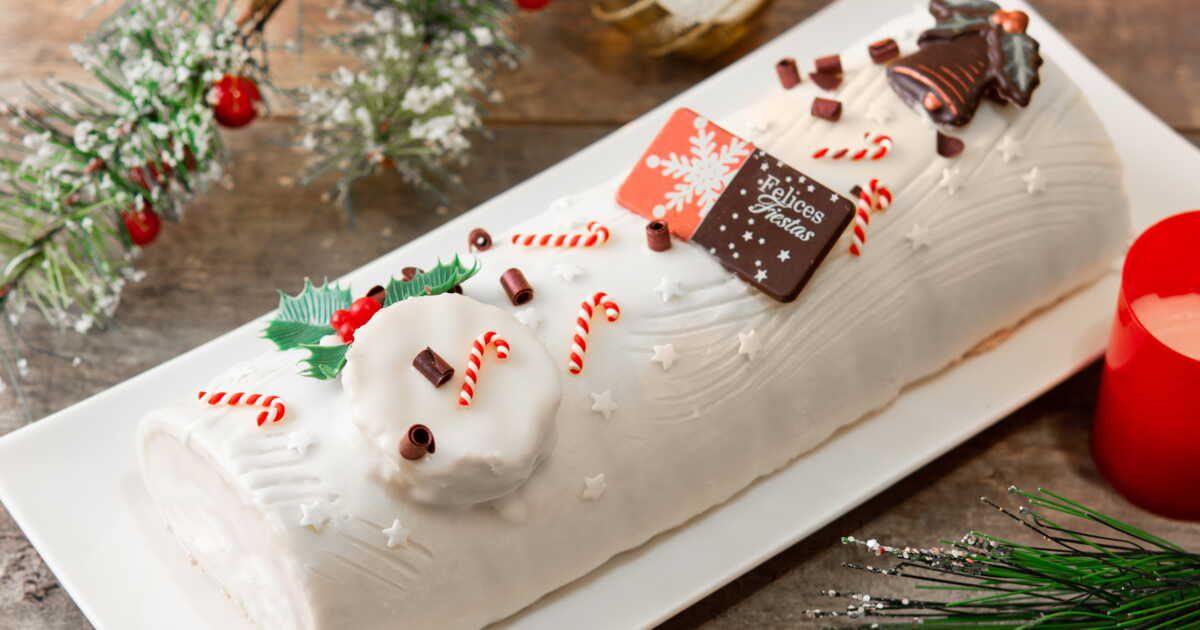 L'astuce d'un chef pour rouler la bûche de Noël sans l'abîmer