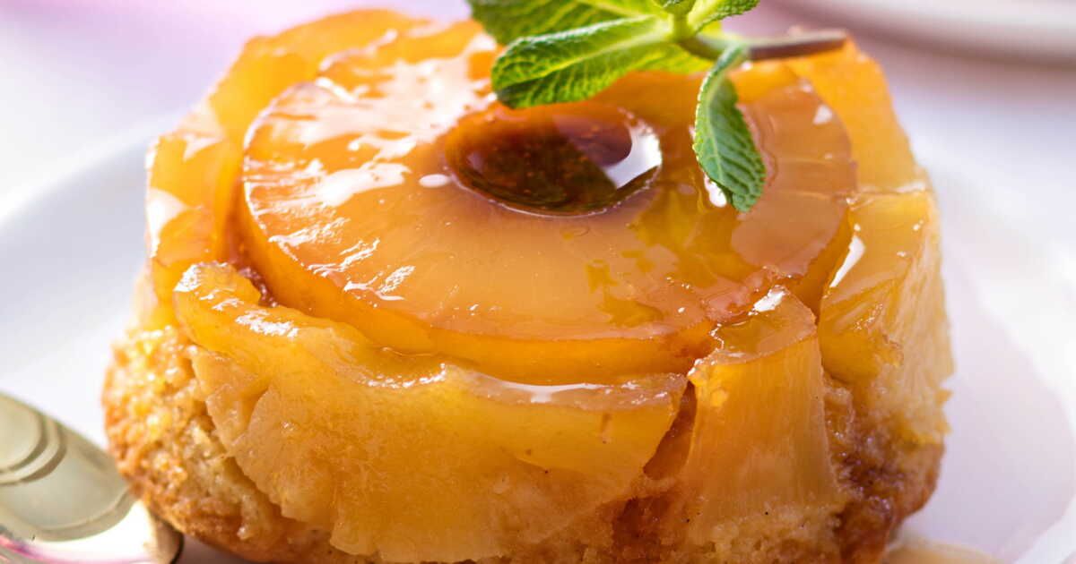 Gâteau à l’ananas frais et son sirop mojito : une explosion de saveurs