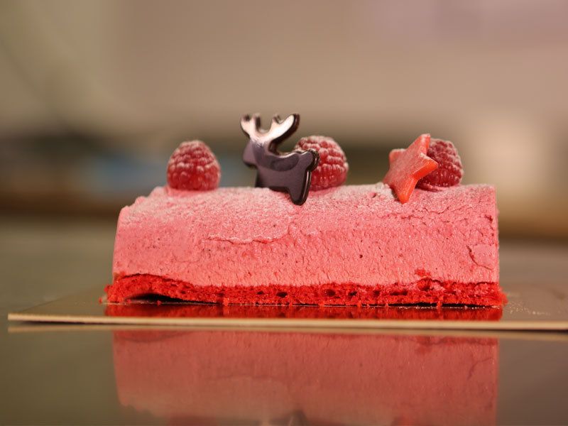 Recette festive de la bûche de Noël légère à la framboise