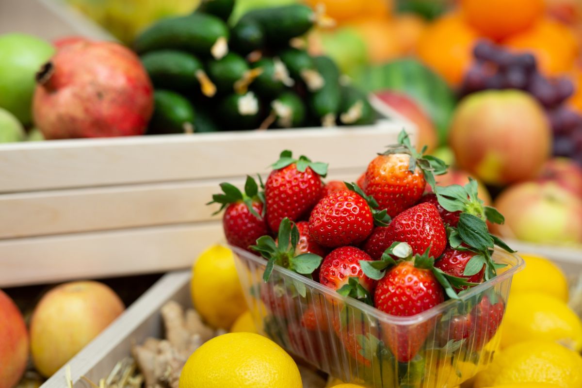 Des fruits éclatants, un danger caché : attention aux pesticides