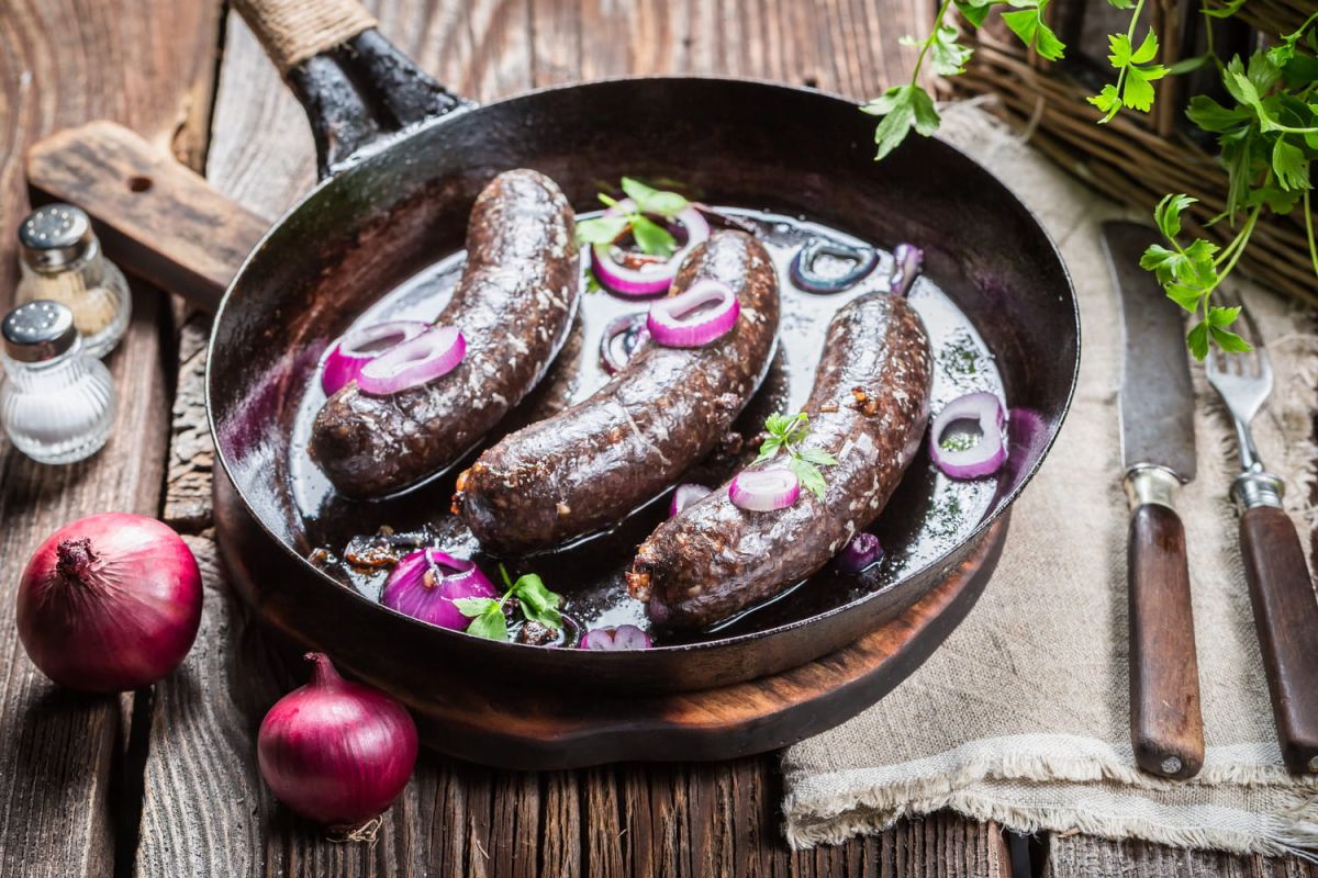 Cuisiner le boudin noir sans éclat : les astuces incontournables