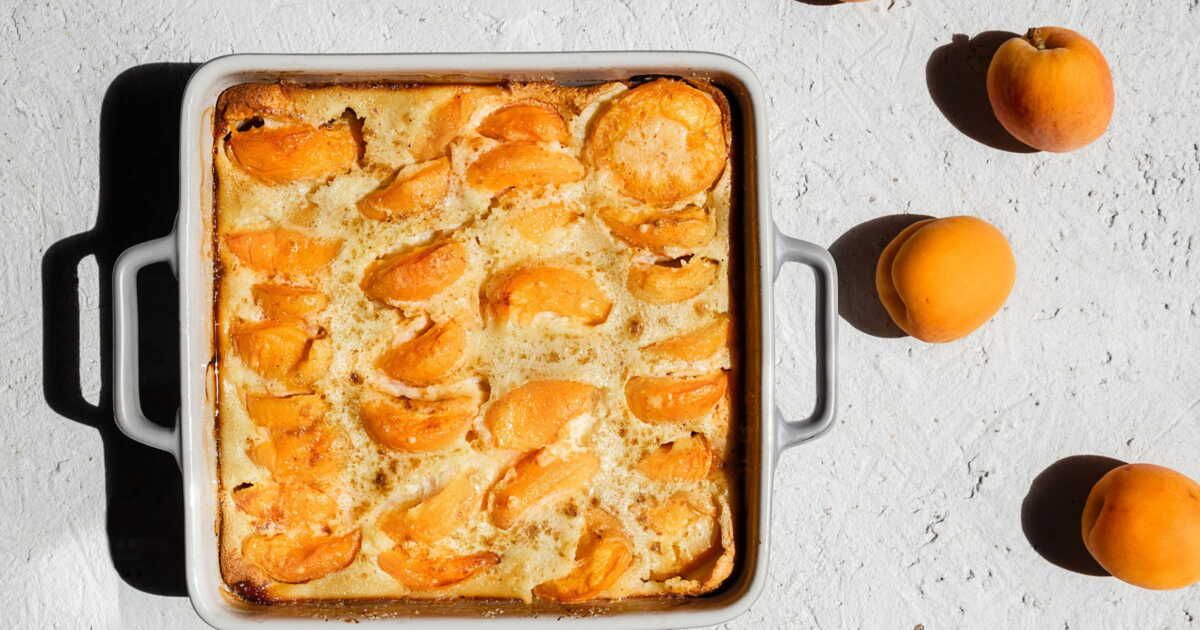 Clafoutis aux abricots : la recette incontournable de l'été révélée par une diététicienne