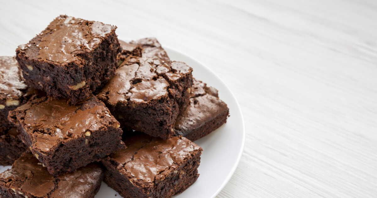Découvrez le brownie fondant de Julie Andrieu : un secret de cuisson à ne pas manquer