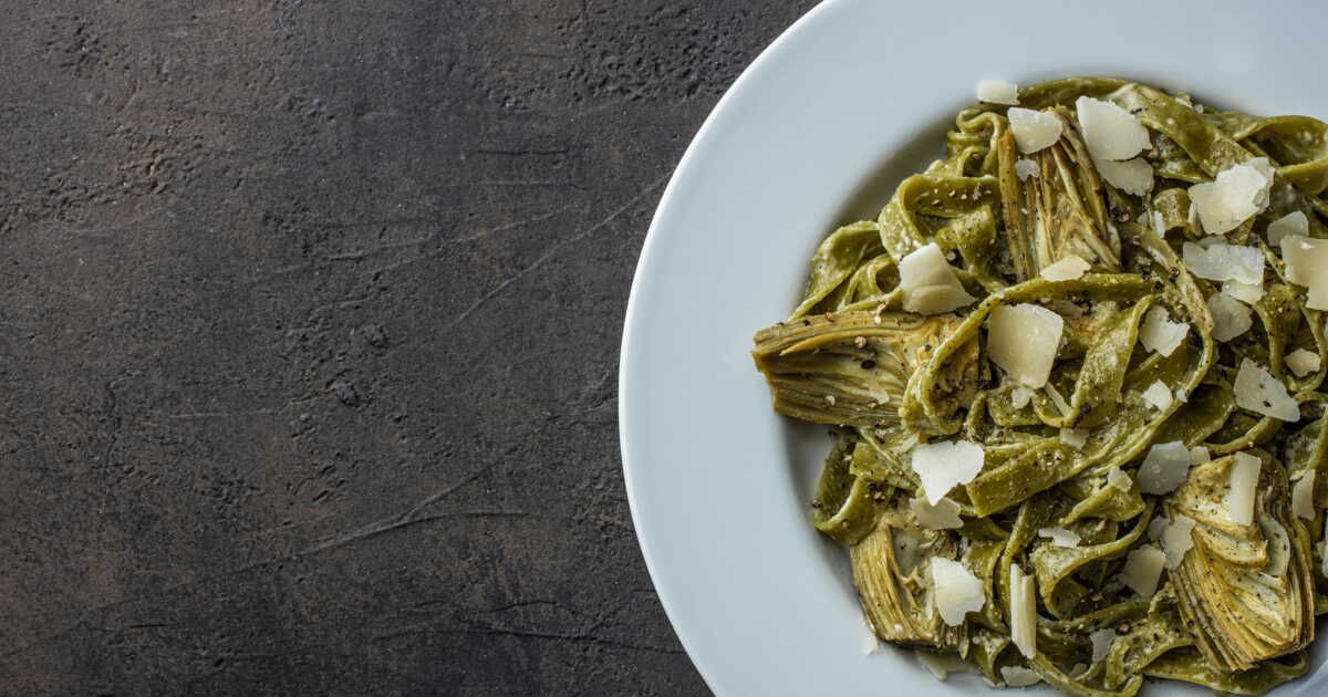 Le goût de l'Italie : la recette de pâtes au citron et artichaut révélée par Julie Andrieu